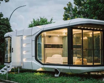 Есть ли в 11,5-метровой космической капсуле специальное оборудование для науч...